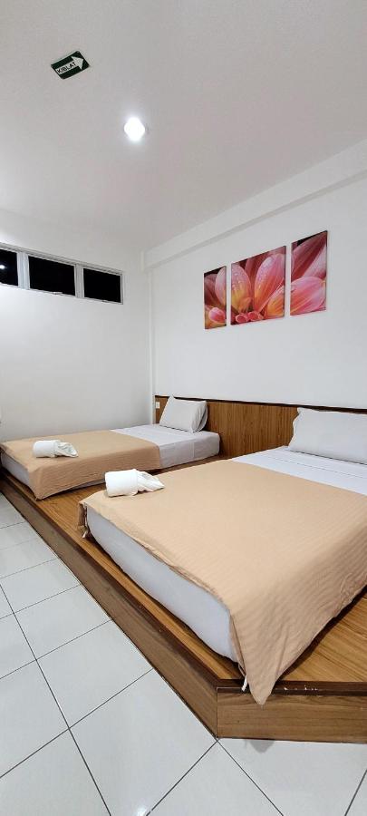 קוטה קינבלו Api-Api Guesthouse מראה חיצוני תמונה